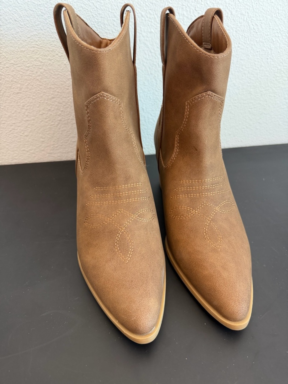 Rachel Zoe Brown Pointed-Toe Western Pull-On Boots